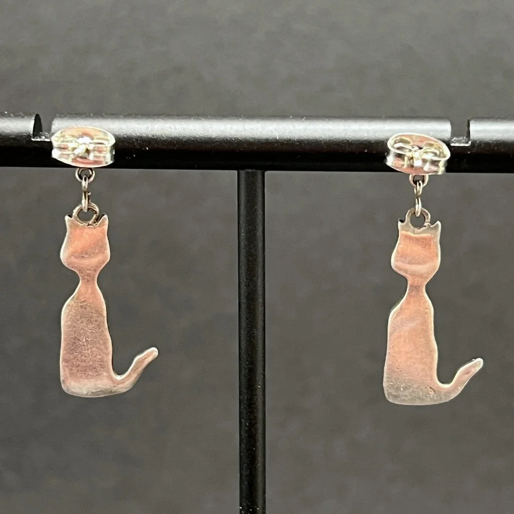 Vintage Cat Earrings Silver Tone Feline Kitty